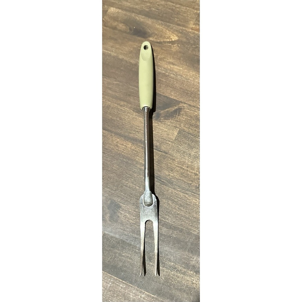 Ekco Chromium Plated Meat Fork‎ - Avacado Green Bakelite Handle USA Vintage